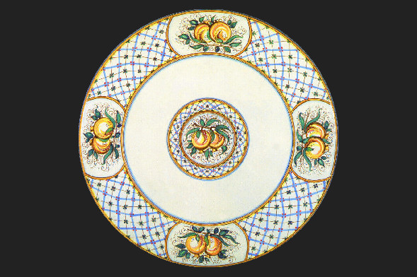 tavolo-circolare-melograno